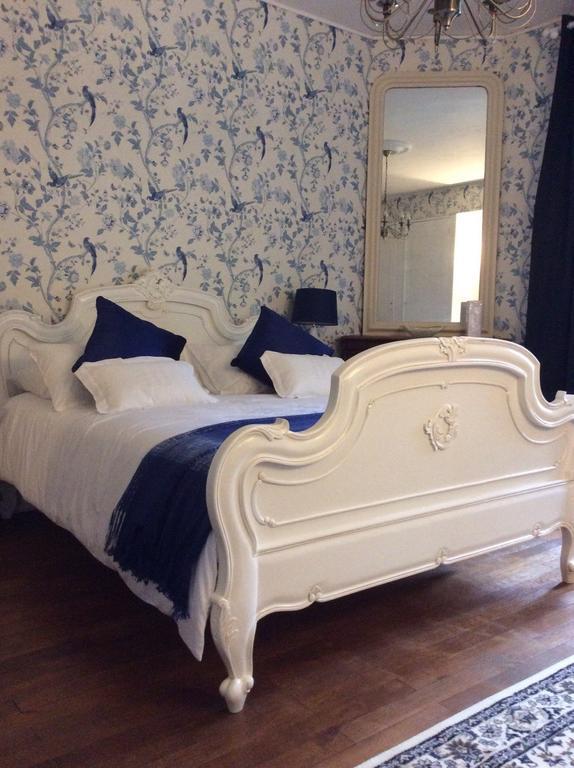 Le Chalet De Luxe Bed and Breakfast Saint-Séverin Εξωτερικό φωτογραφία